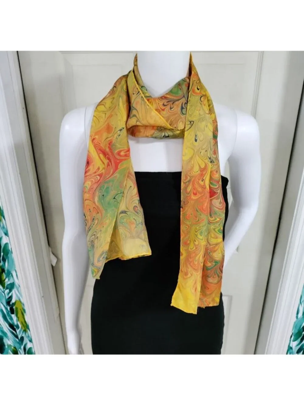 Vintage Sunny Rainbow Dyes Hand-Marbled Silk Scarf Neckwear Multicolor Length 28